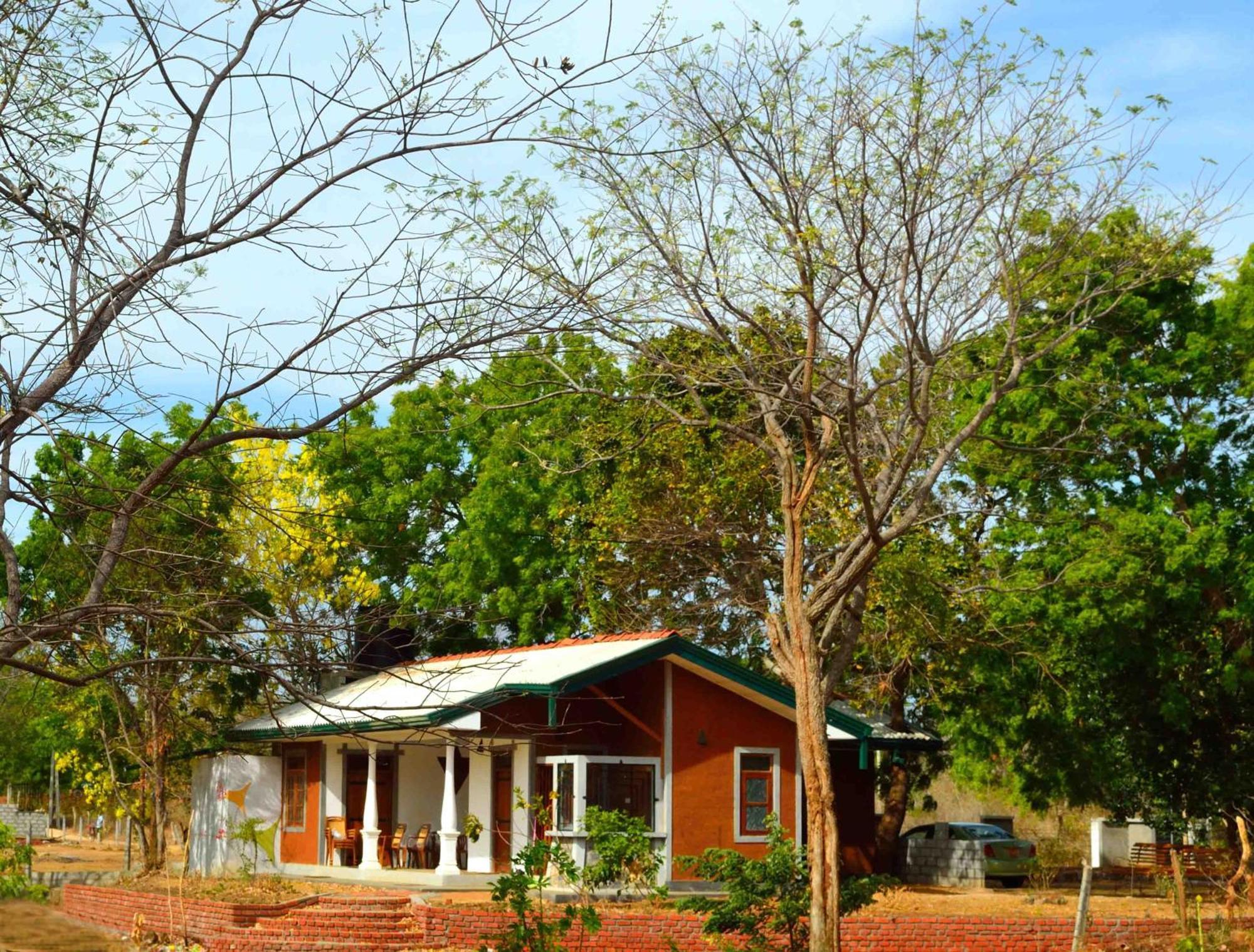 Pelican View Cottages Kataragama Luaran gambar