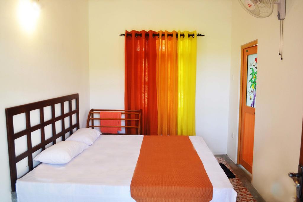 Pelican View Cottages Kataragama Luaran gambar